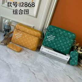 Picture of Louis Vuitton Mens Bags _SKUfw178355825fw